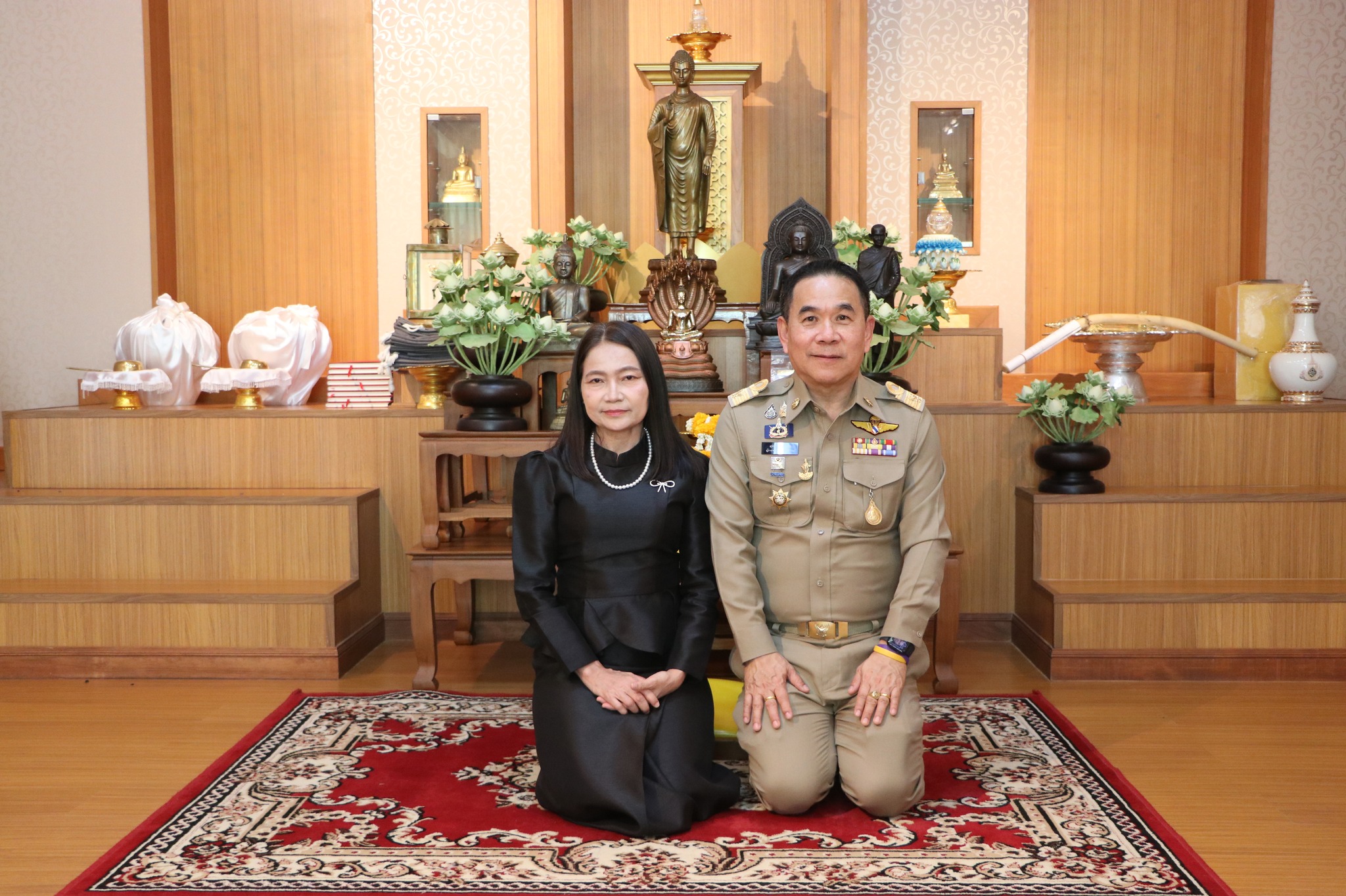 จังหวัดบึงกาฬขอต้อนรับท่านพ่อเมืองบึงกาฬ "นายสุรพล เจริญภูมิ" ผู้ว่าราชการจังหวัดบึงกาฬ