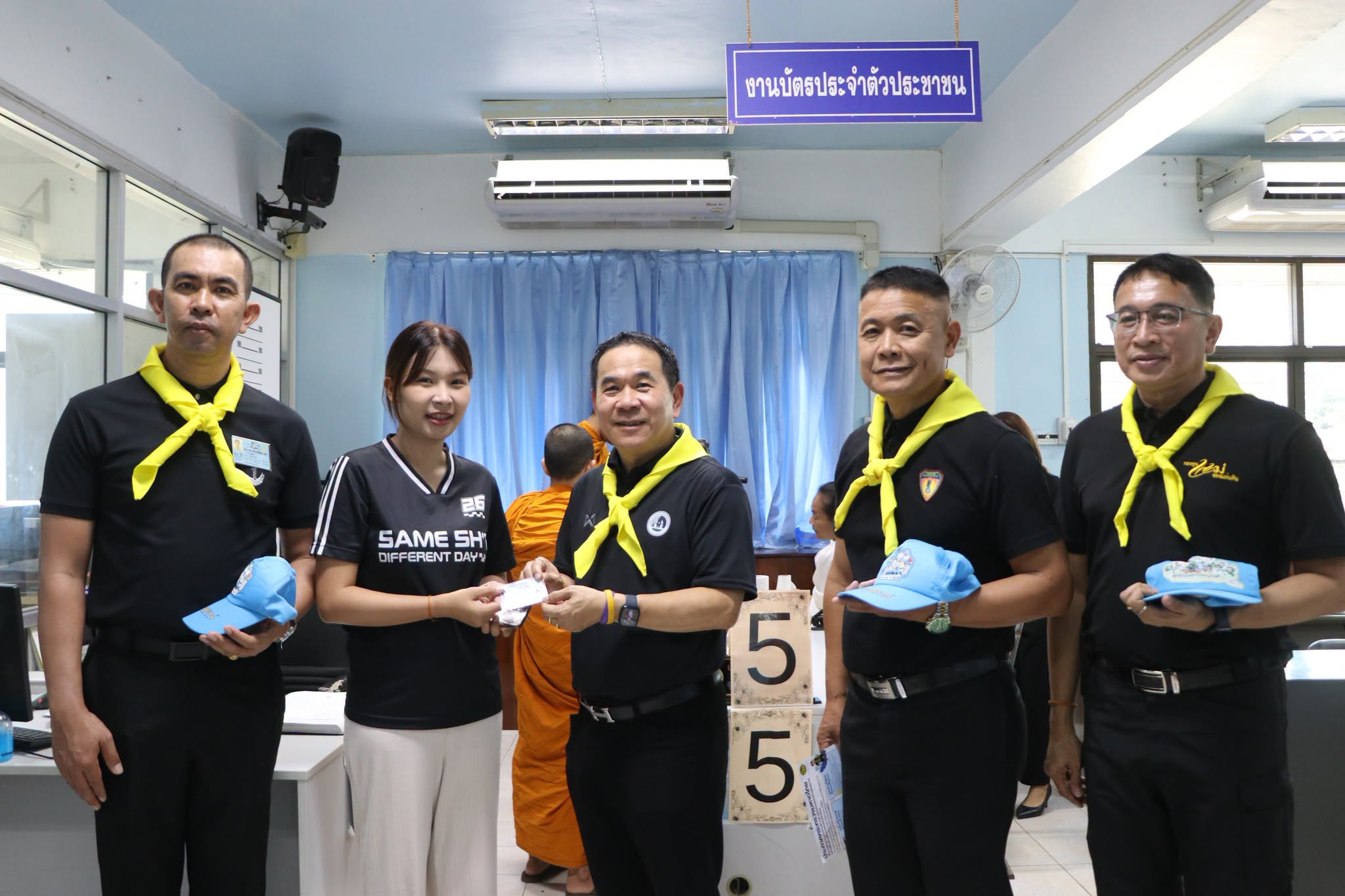 ผู้ว่าฯ บึงกาฬ ลงพื้นที่ตรวจเยี่ยมงานทะเบียนราษฎร อ.เมืองบึงกาฬ กำชับบริการประชาชนสะดวก รวดเร็ว เป็นกันเอง